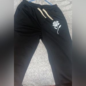 Large black joggers | White Rose | Men